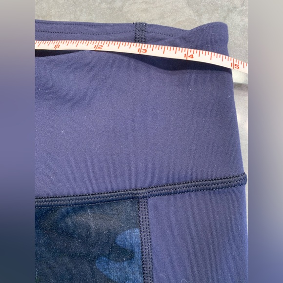 LULULEMON Navy cropped leggings - Picture 8 of 10